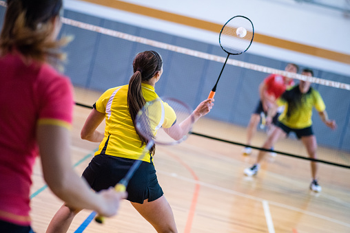 Rejoins le TUC Badminton, là où le projet sportif commence par l’envie de jouer et de partager.
